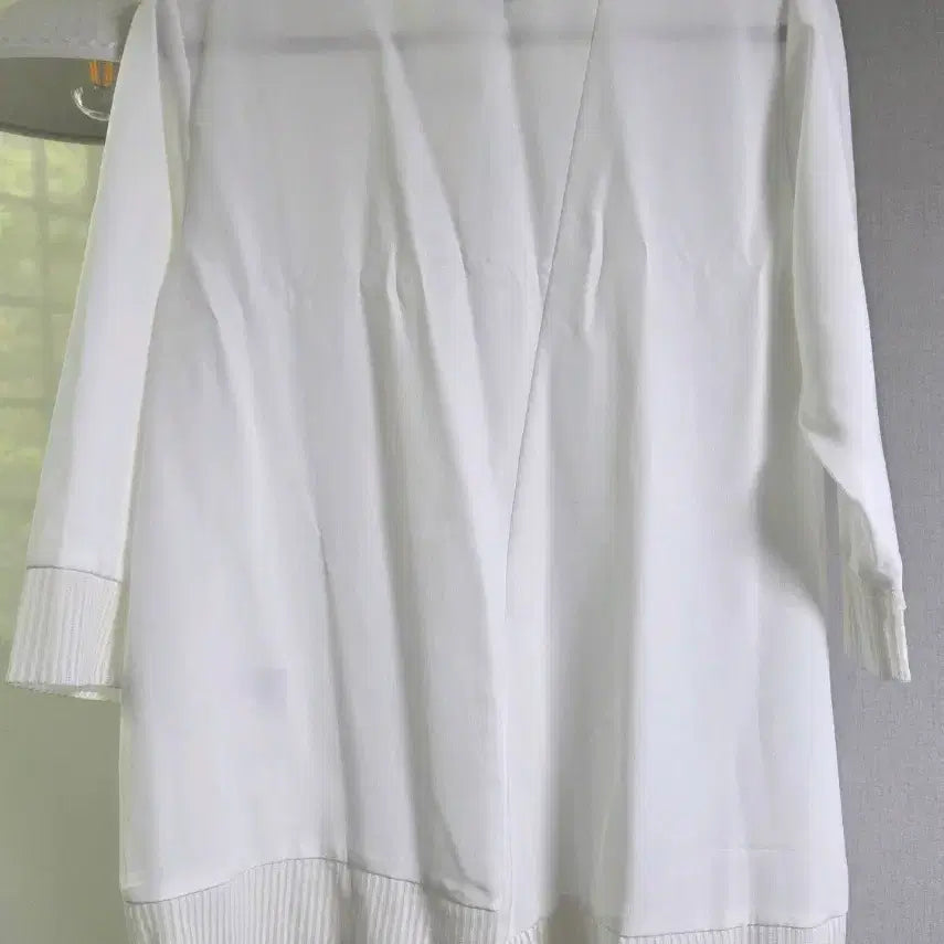 [BUNJANG] J BY White Striped Detail Blouse Size 85 (S) / J BY 화이트 블라우스