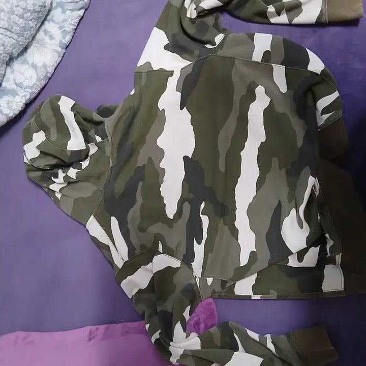 [BUNJANG] Nike Pullover Camo Zip-Up Jacket / 나이키 풀오버 카모 집업