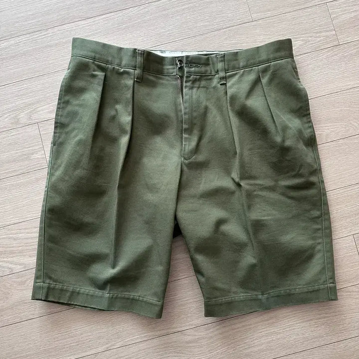 [BUNJANG] Randomwalk Winston Chino Shorts Olive / **오늘까지만 판매** 랜덤워크 반스토머 치노 쇼츠 올리브