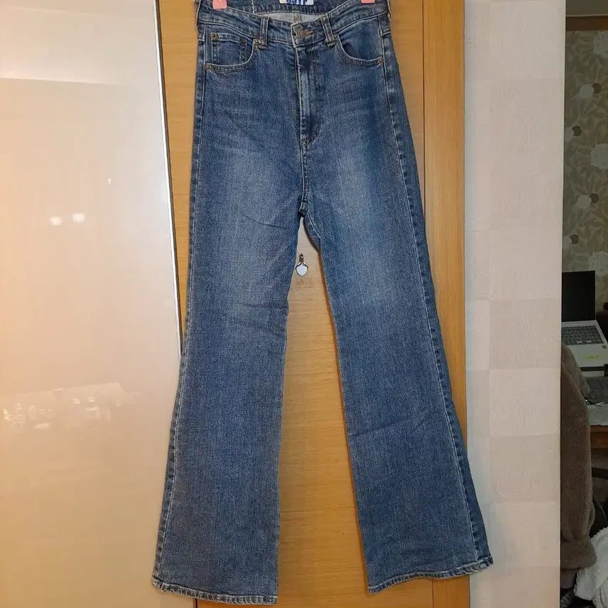 [BUNJANG] SJYP Bootcut Jeans / 한섬SJYP 청바지S사이즈