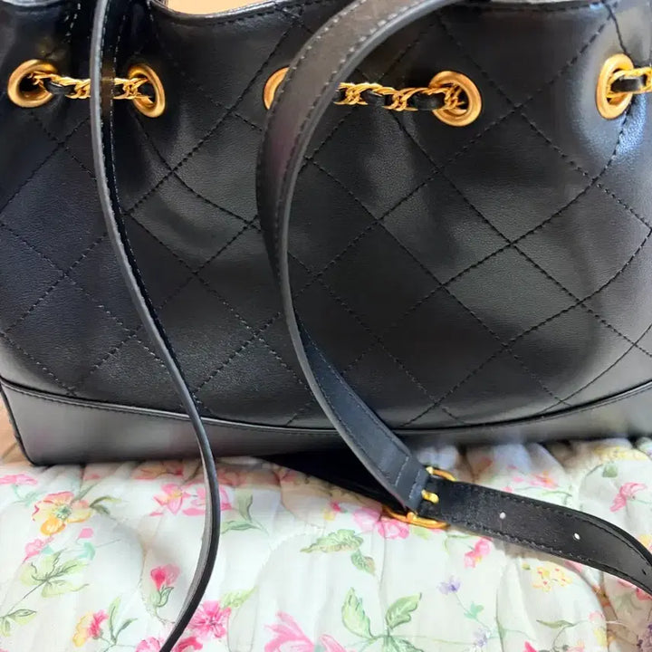 [BUNJANG] Metrocity Bucket Bag / 메트로시티 버킷백