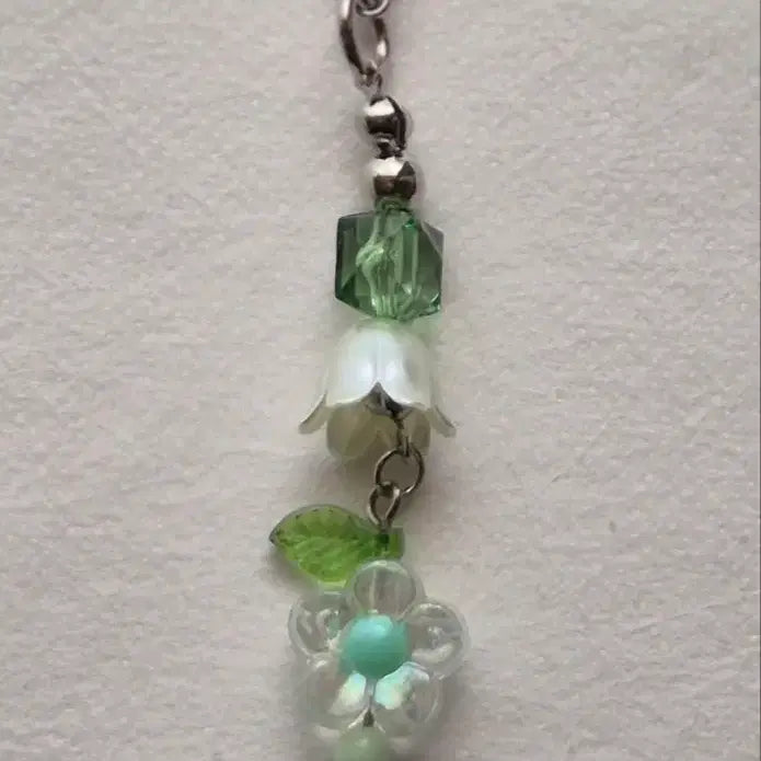 [BUNJANG] Green Flower Bead Bag Charm / 그린 꽃 키링 / 비즈 플라워 키링 / 가방 악세서리