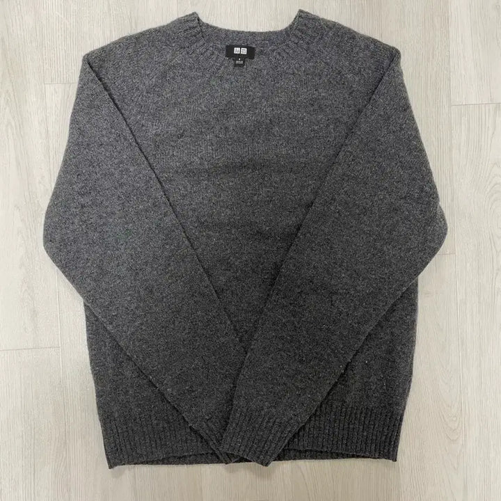 [BUNJANG] Uniqlo Gray Knit Sweater / 유니클로 회색 니트 스웨터