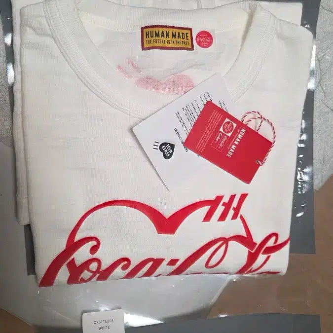 [SOLD OUT] [BUNJANG] Human Made Coca-Cola T-shirt XL / (새상품) 휴먼메이드 코카콜라 반팔티 XL