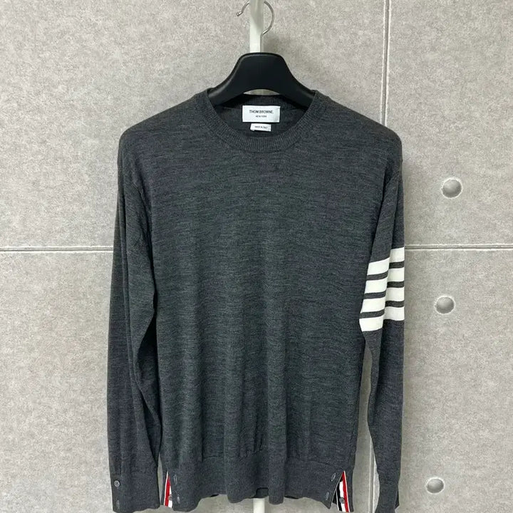 [BUNJANG] Thom Browne Merino Wool Knit Gray / [정품] 새상품급 / 5 톰브라운 사선 메리노울니트 그레이