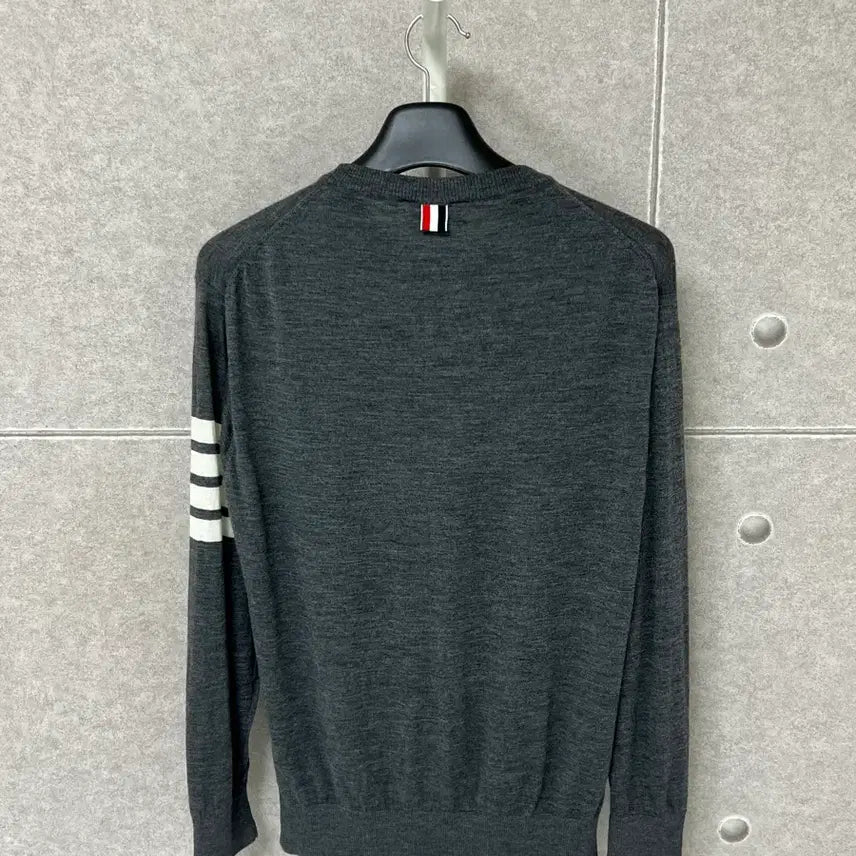 [BUNJANG] Thom Browne Merino Wool Knit Gray / [정품] 새상품급 / 5 톰브라운 사선 메리노울니트 그레이