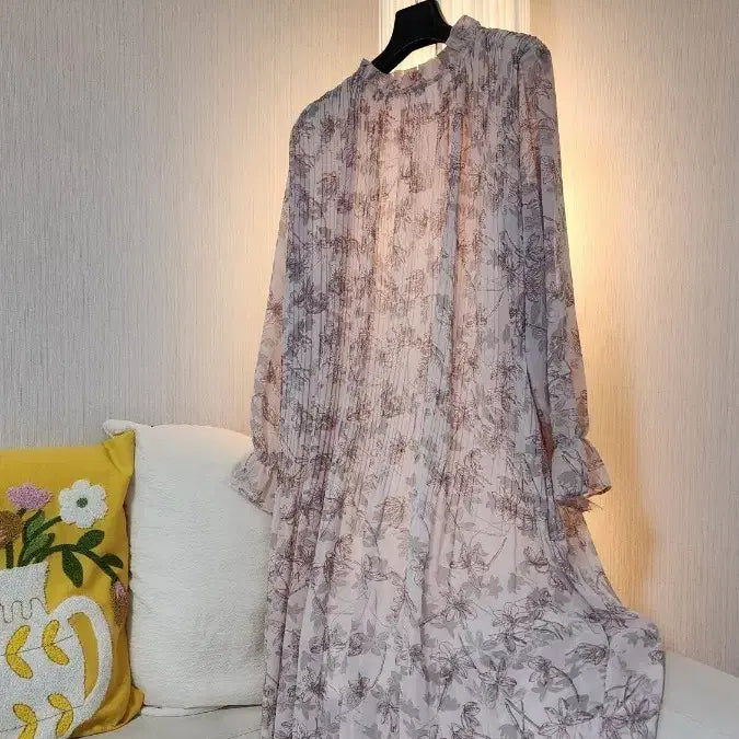[BUNJANG] Floral Pattern Chiffon Long Dress / 플라워 패턴 쉬폰 롱 원피스