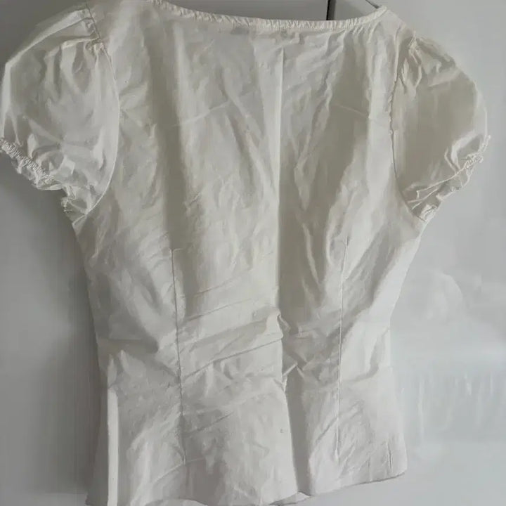 [BUNJANG] Brandy Melville Odette Lace Puff Blouse / 브랜디멜빌 ODETTE LACE TOP 퍼프 블라우스