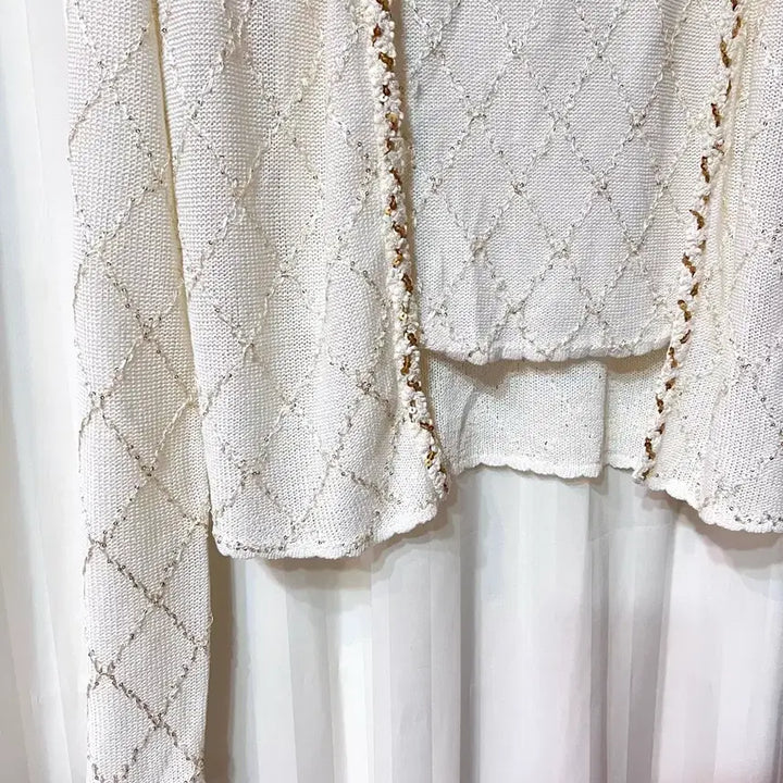 [BUNJANG] White Ivory Beaded Knit Cardigan and Tank Top Set / (새상품) 화이트아이보리 비즈 장식 나시 가디건 니트 세트 44-55