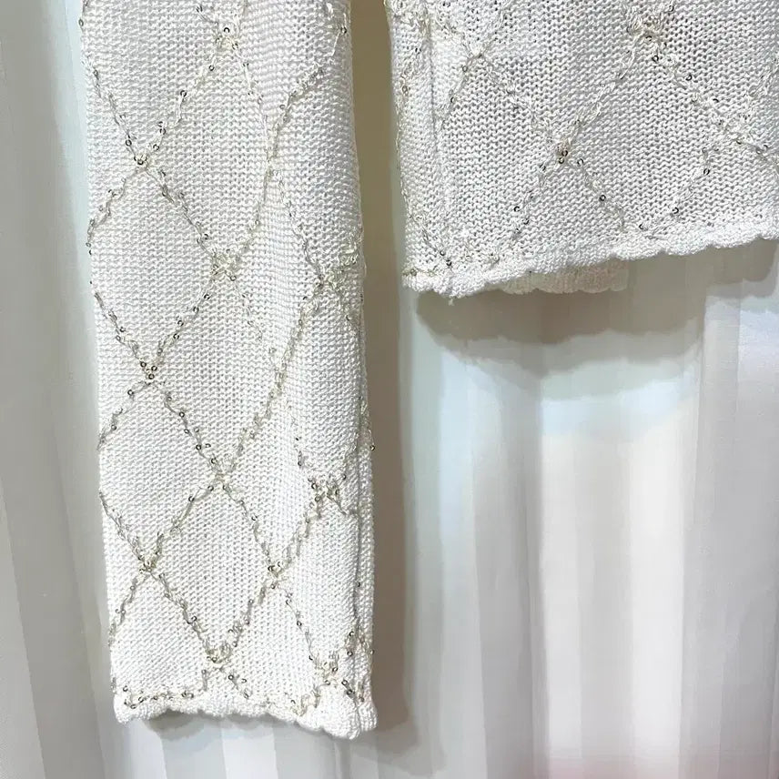 [BUNJANG] White Ivory Beaded Knit Cardigan and Tank Top Set / (새상품) 화이트아이보리 비즈 장식 나시 가디건 니트 세트 44-55