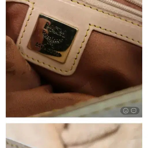 [BUNJANG] MCM White Logo Shoulder Bag with Tassel / MCM 화이트 로고 숄더백 태슬 장식