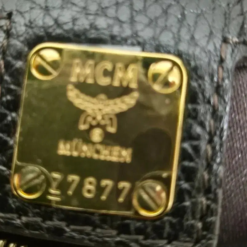 [BUNJANG] MCM Black Leather Shoulder Bag / MCM 블랙 레더 숄더백 체인백