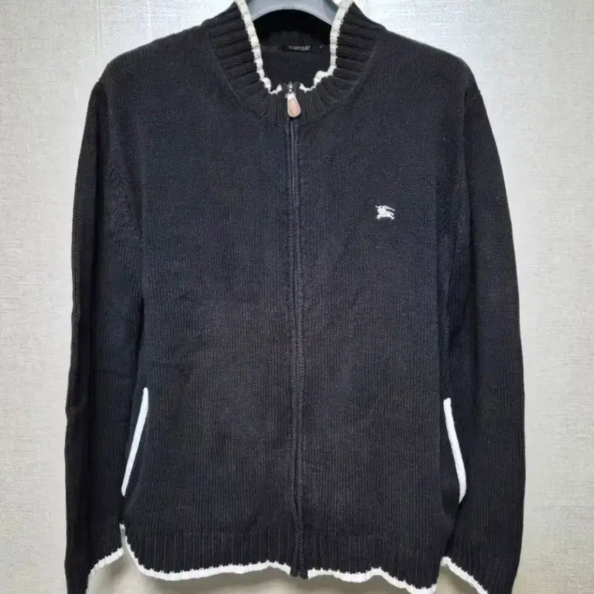 [BUNJANG] Burberry Black Knit Zip-Up Cardigan / 버버리 블랙 니트 집업 가디건
