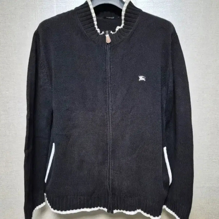 [BUNJANG] Burberry Black Knit Zip-Up Cardigan / 버버리 블랙 니트 집업 가디건
