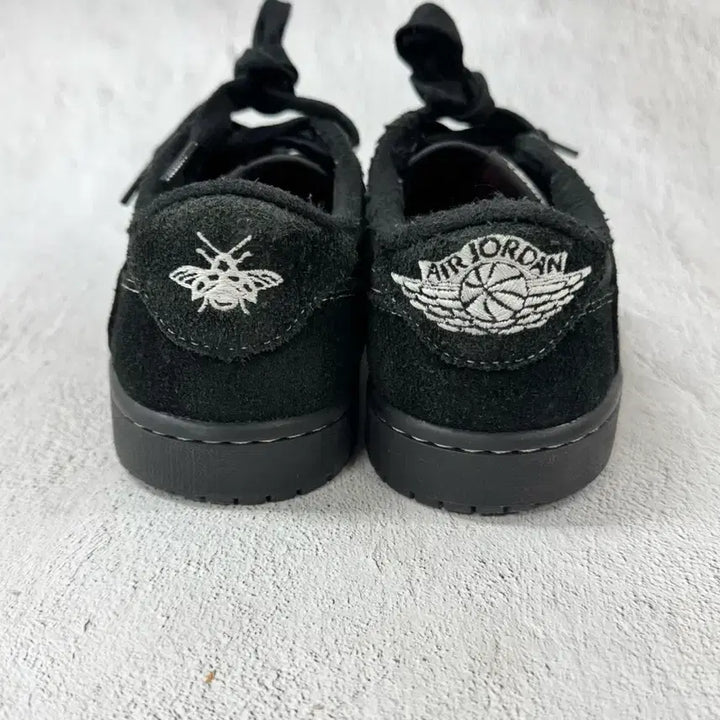 [SOLD OUT] 나이키 스캇 팬텀 260