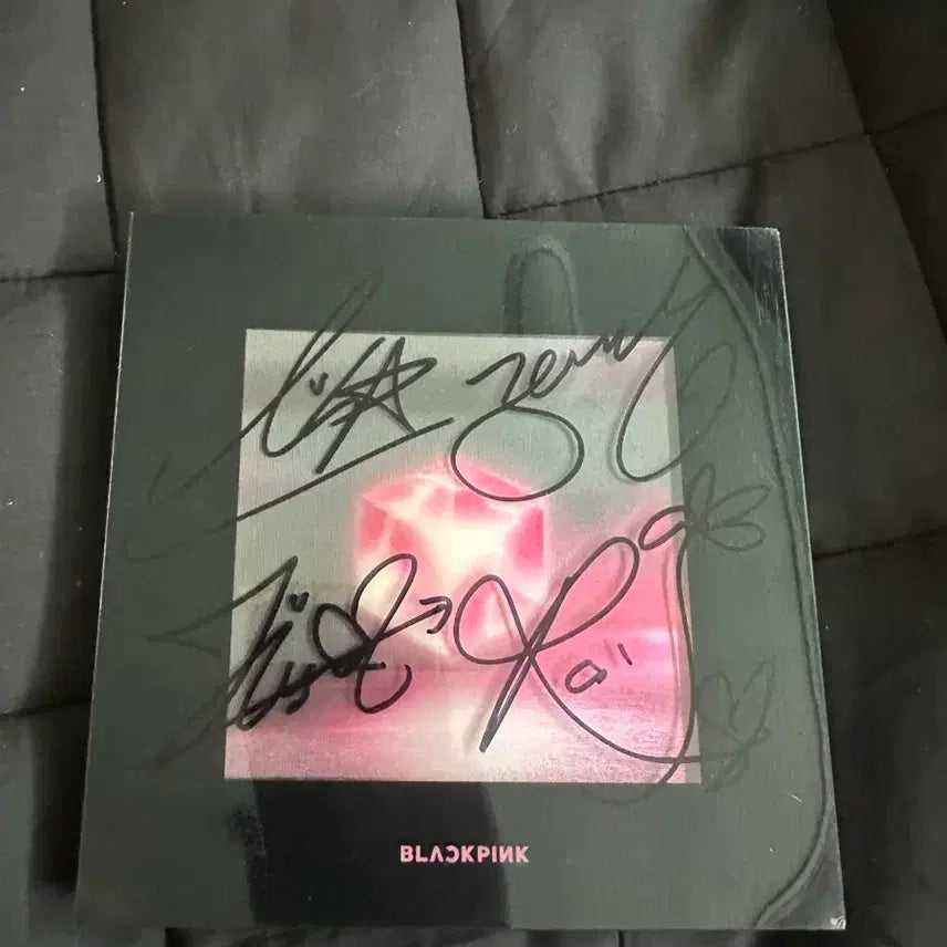 [BUNJANG] BLACKPINK Autographed Album / 블랙핑크 친필싸인 BLACKPINK Autographed Album(비매