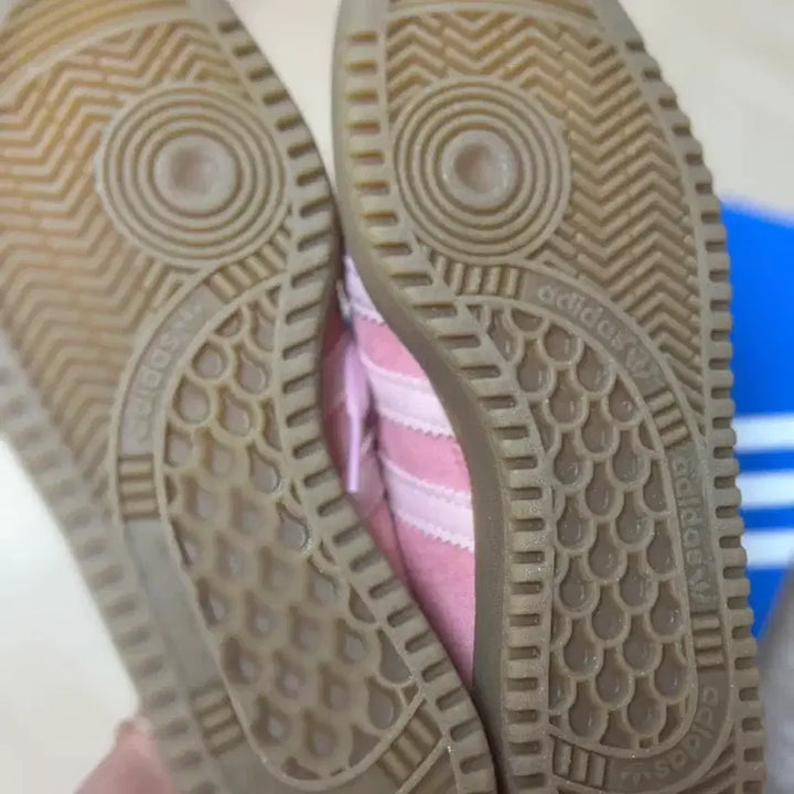 [BUNJANG] Adidas Bermuda Pink Suede Sneakers / 아디다스 버뮤다 핑크 스웨이드 225mm(230)
