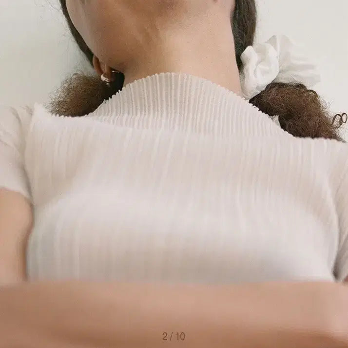 [BUNJANG] LFM Accord Crease Top Beige Blouse / LFM  accord crease 탑 스킨 베이지 (플리츠)