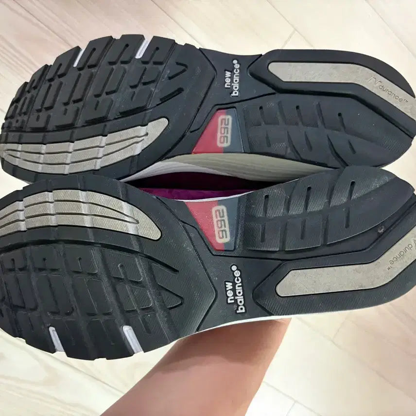 [BUNJANG] New Balance M992BA Sneakers / 뉴발란스 M992BA