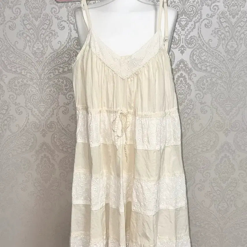 [BUNJANG] Japanese Vintage Ivory Patchwork Punching Dress / 일본 빈티지 아이보리 패치워크 펀칭 원피스