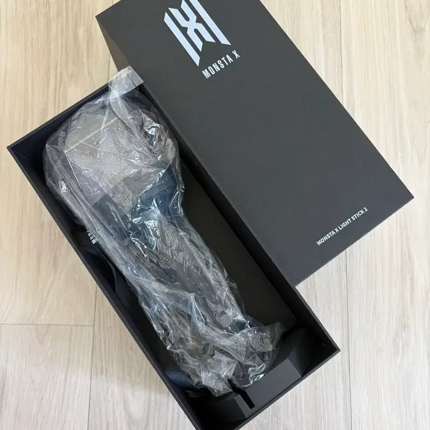 [BUNJANG] MONSTA X Official Lightstick Ver. 2 / 몬스타엑스 응원봉 ver.2