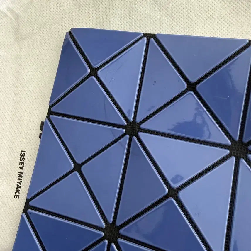 [SOLD OUT] 바오바오 루센트 블루투톤 크로스백 + 쇼핑백+보증서
