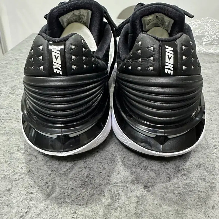 [BUNJANG] Nike GT Cut 2 Basketball Shoes / [팝니다] 나이키 농구화 지티컷2, 270mm (농민화), 배드민턴화.