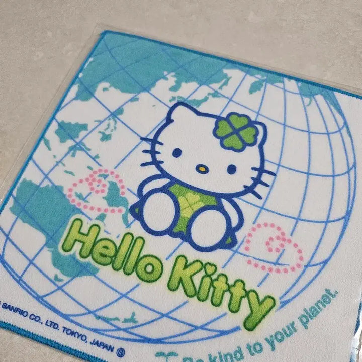 [BUNJANG] Hello Kitty Globe Handkerchief / 헬로키티 손수건 지구본 환경보호박람회손수건