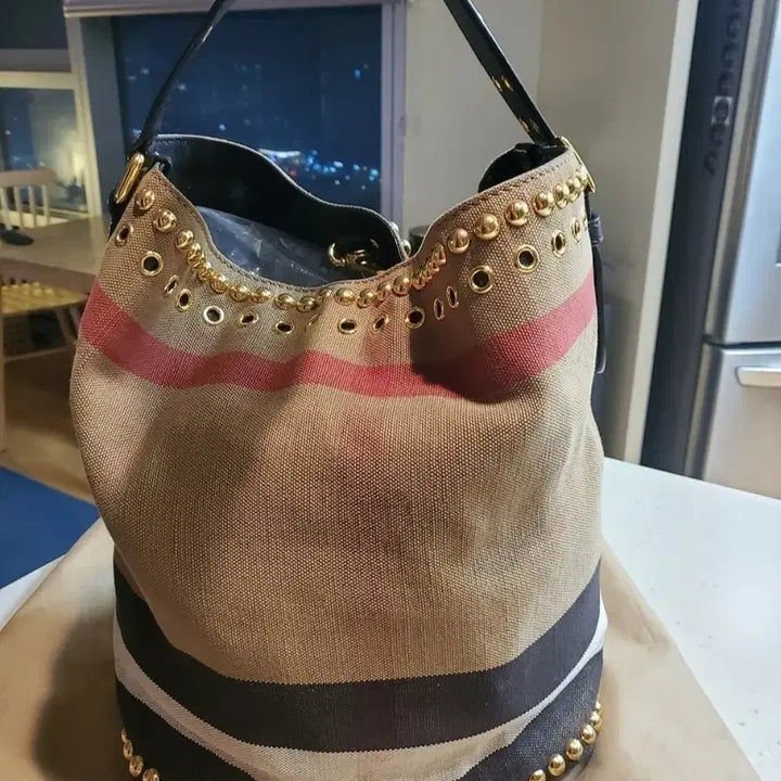 [BUNJANG] Burberry Ashby Hobo Bag / 버버리 애쉬비 호보백  버버리가방 팝니다