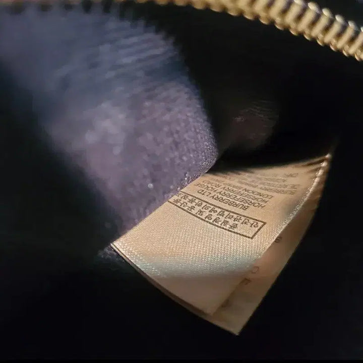 [BUNJANG] Burberry Ashby Hobo Bag / 버버리 애쉬비 호보백  버버리가방 팝니다
