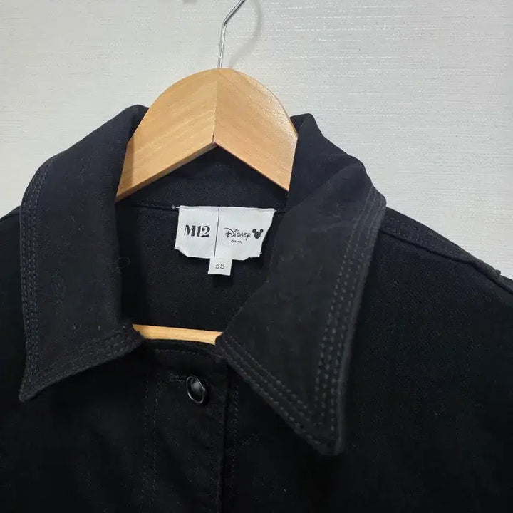 [BUNJANG] MI2 Disney Collaboration Black Denim Jacket / MI2 디즈니 콜라보 블랙 데님 감성 아우터 자켓