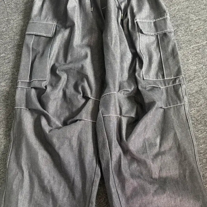 [BUNJANG] Black Denim Cargo Pants / 흑청 데님 카고 밴딩 바지(배송비 포함)
