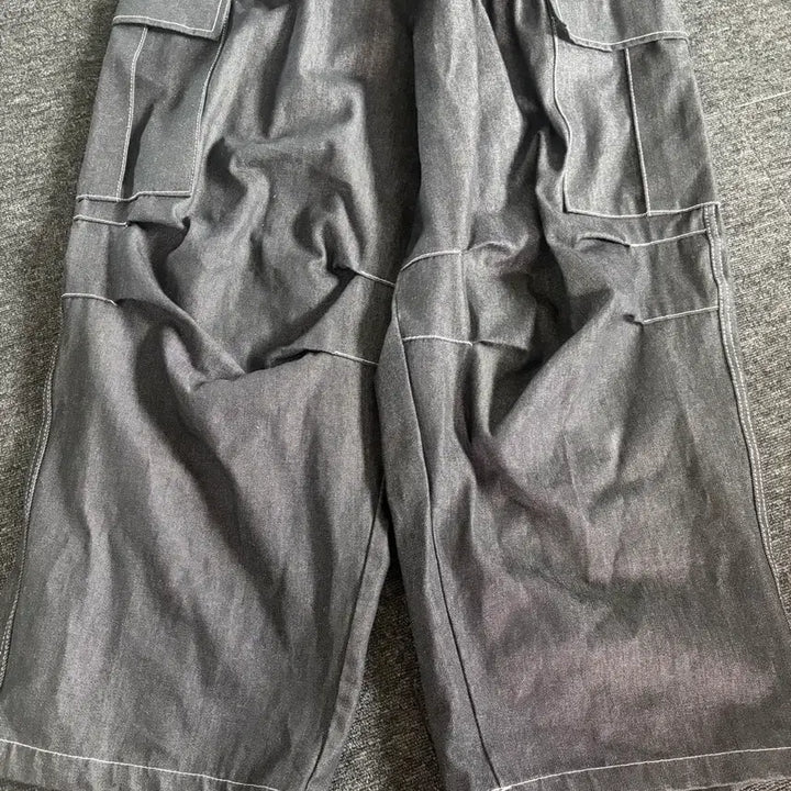 [BUNJANG] Black Denim Cargo Pants / 흑청 데님 카고 밴딩 바지(배송비 포함)