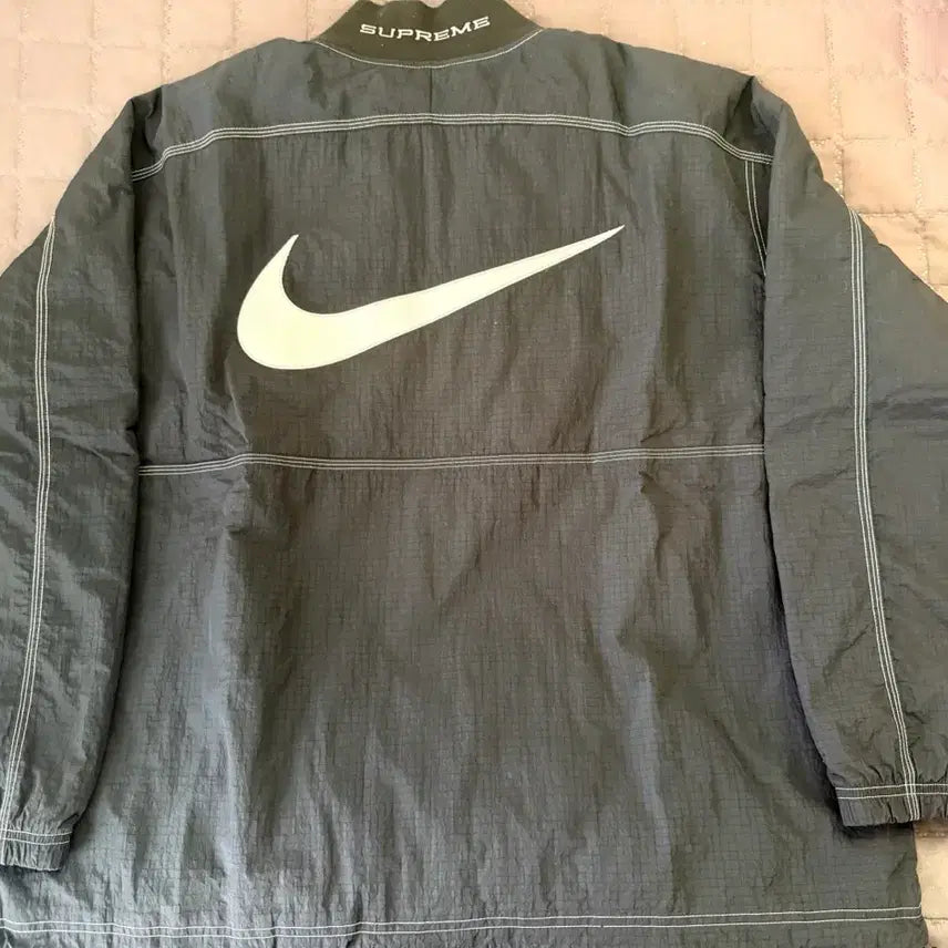 [SOLD OUT] 슈프림 나이키 립스탑 풀오버 블랙 - 24SS