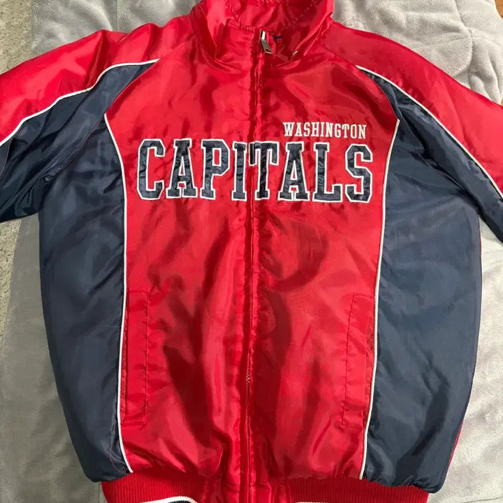 [BUNJANG] Washington Capitals NHL Padded Jacket / NHL 워싱턴 캐피털스 재킷 상태 굿