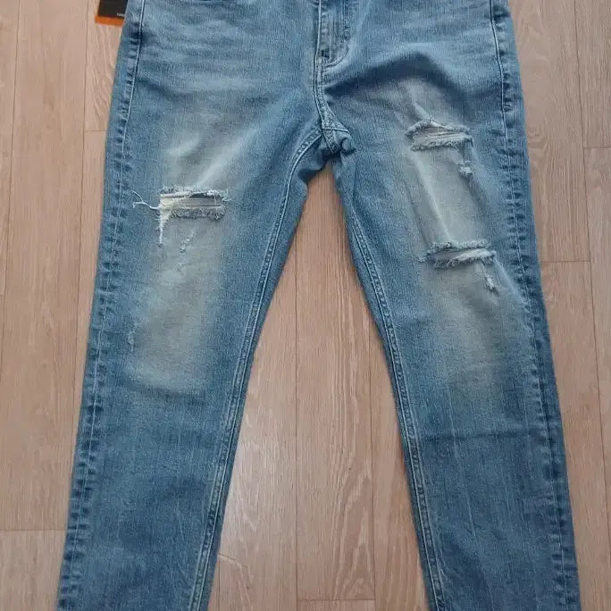[BUNJANG] Plac Kurtz Slim Fit Light Wash Stretch Denim Jeans / (새제품) 플랙 Plac 커츠 슬림핏 연청 스판 데님 36
