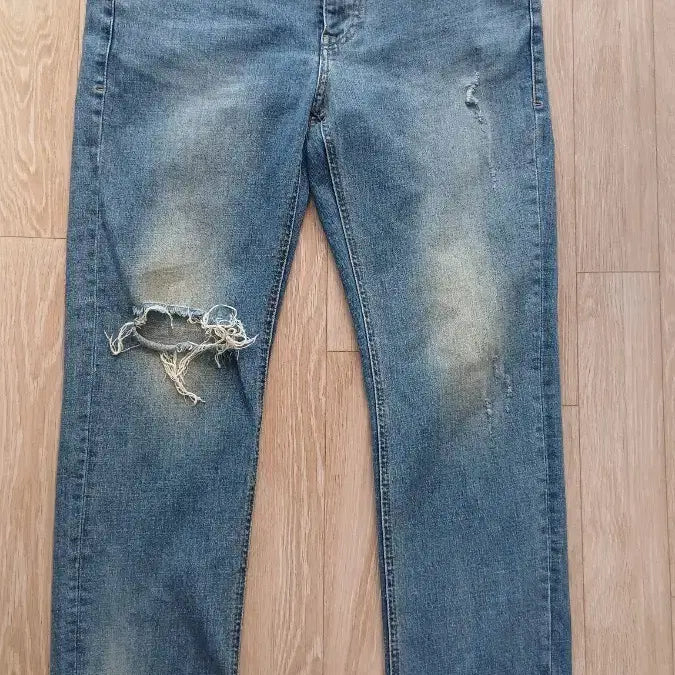 [BUNJANG] Plac Slim Fit Ripped Jeans / 플랙 Plac 찢청 데님 34 럭셔리 슬림핏