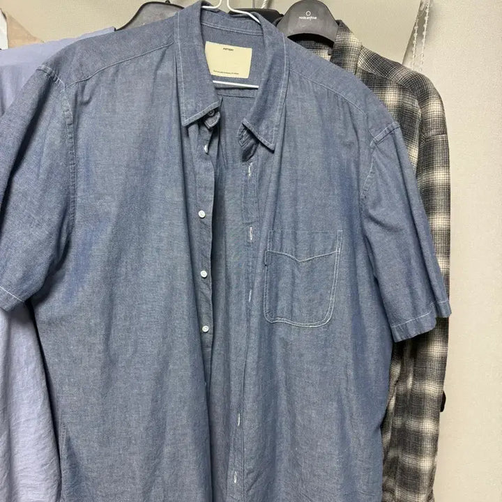 [SOLD OUT] 포터리 샴브레이 반팔 컴포트셔츠 4사이즈 네이비