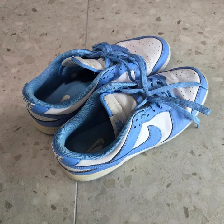[BUNJANG] Nike Dunk Low University Blue Sneakers / 덩크 로우 유니버시티 블루 290