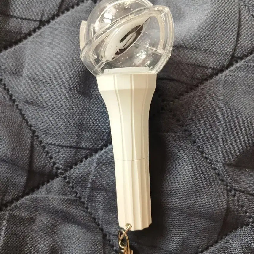 [BUNJANG] Cravity Rememong Keyring / 크래비티 응원봉 리멤봉  키링