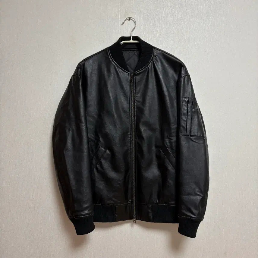 [SOLD OUT] J.PRESS : 비건레더 자켓 (블랙 / M)