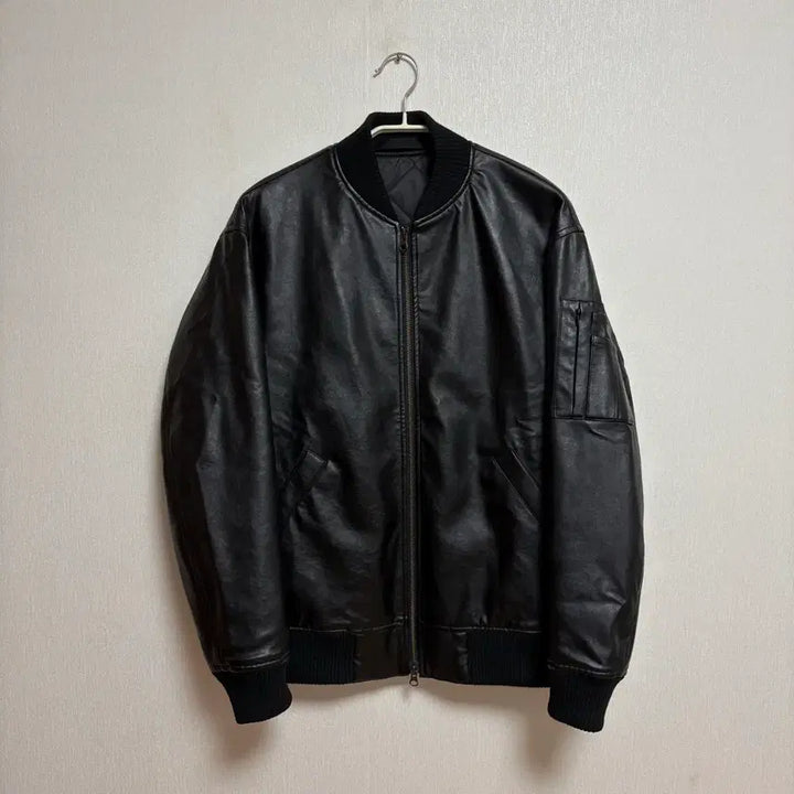 [SOLD OUT] J.PRESS : 비건레더 자켓 (블랙 / M)