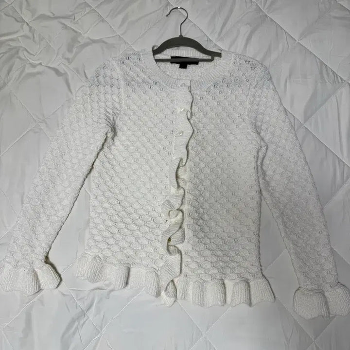 [BUNJANG] Zara Frill Knit Cardigan Ivory S / (Zara)자라 프릴 니트 가디건 아이보리 s