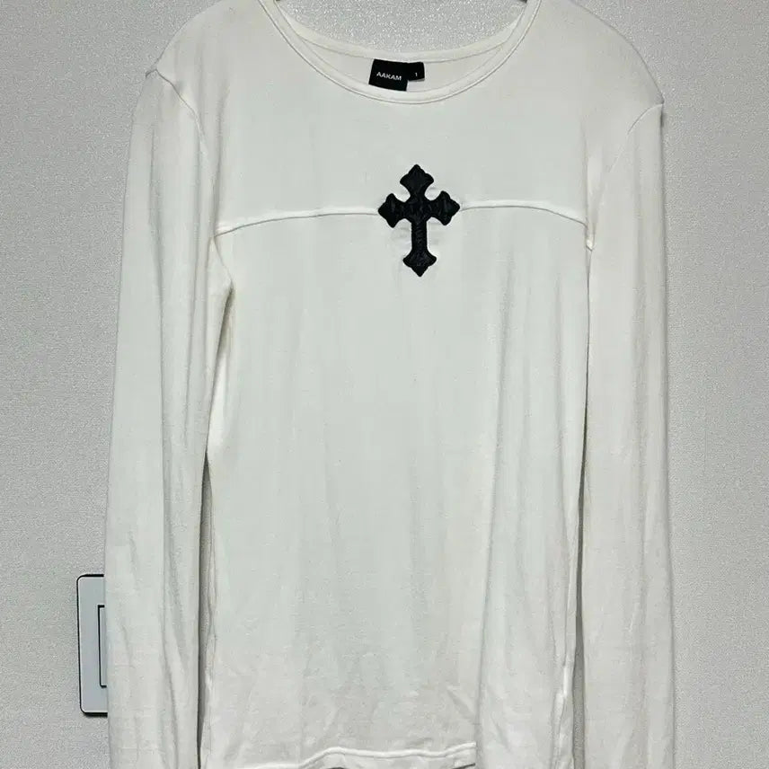 [BUNJANG] Arkham CROS Long Sleeve Size 1 / 아캄 CROS 롱슬리브 1사이즈