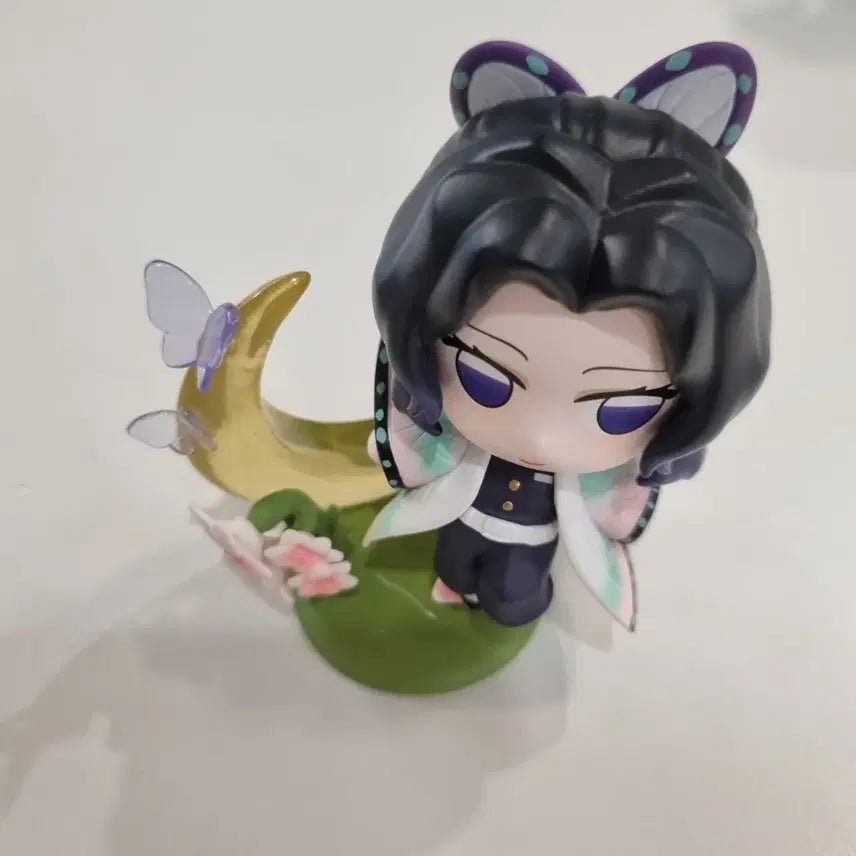 [BUNJANG] Popmart Shinobu Figure / 귀멸의 칼날 시노부  팝마트 피규어