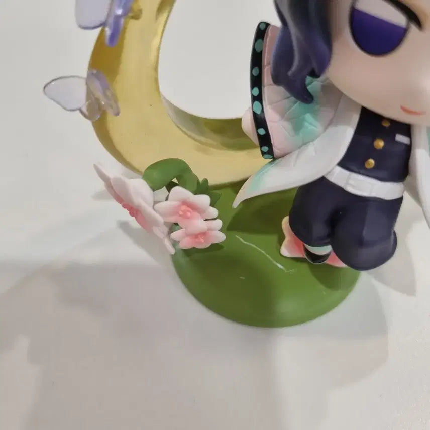 [BUNJANG] Popmart Shinobu Figure / 귀멸의 칼날 시노부  팝마트 피규어