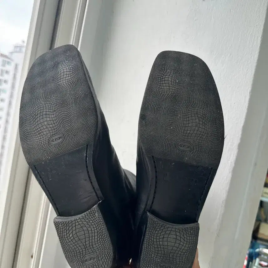[SOLD OUT] 라벨아카이브 스터드 부츠 280