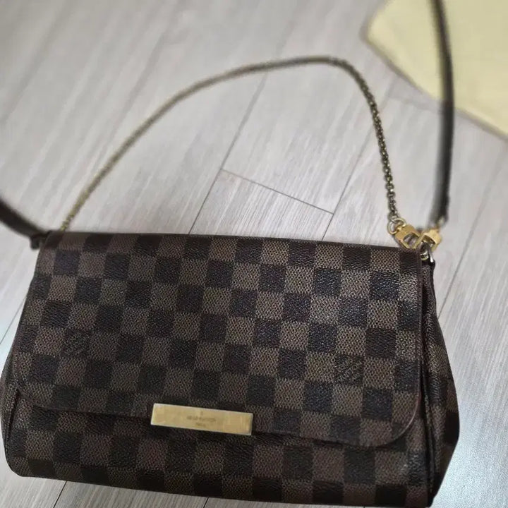 [BUNJANG] Louis Vuitton Damier Favorite MM Bag / 루이비통 다미에페이보릿 mm