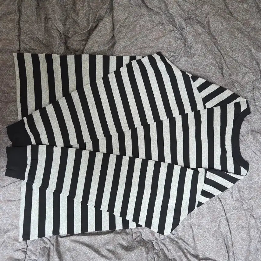 [BUNJANG] Human Made Striped Long Sleeve XL / 휴먼메이드 스트라이프 롱슬리브 팝니다.[XL]
