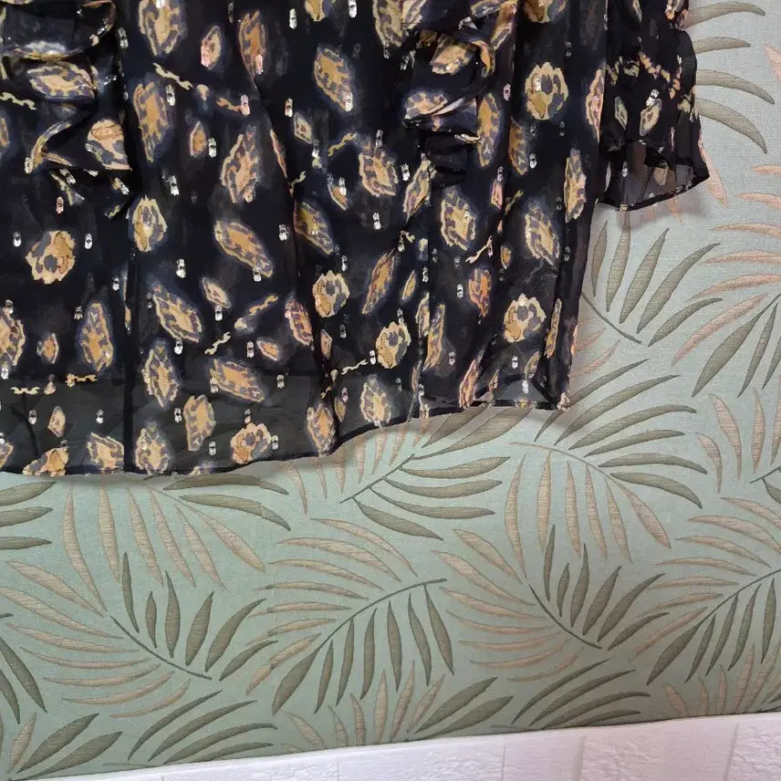 [SOLD OUT] 아떼바네사브루노 브라우스